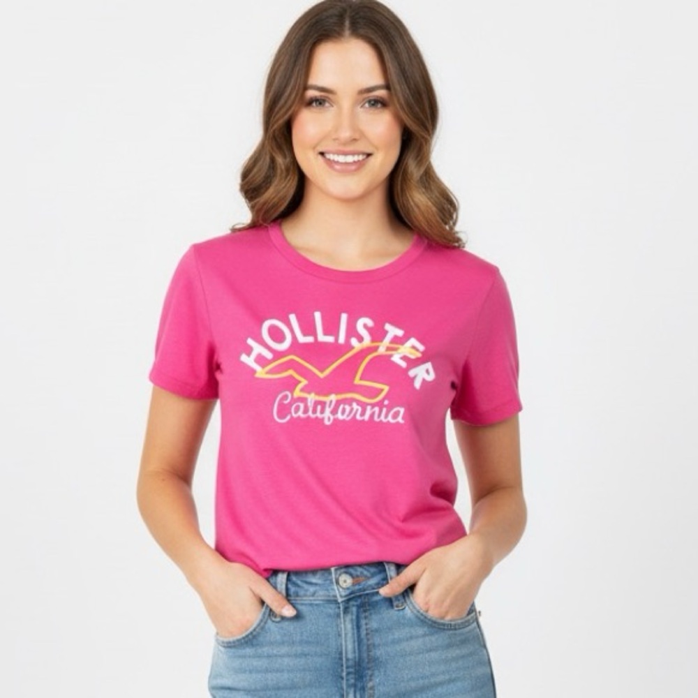 HOLLISTER Y2K Women’s Short Sleeve Tee